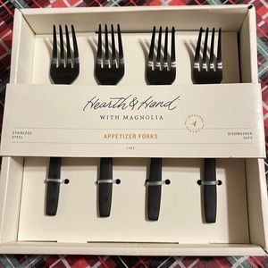 NWT Hearth&Hand With Magnolia Appetizer Forks